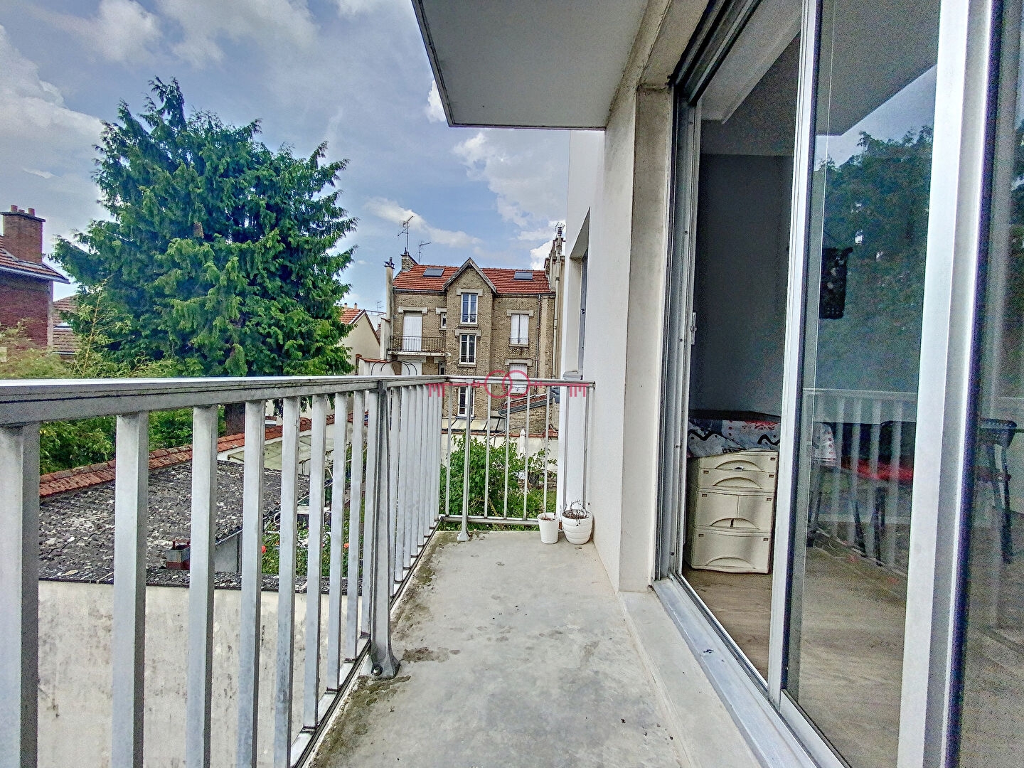 Appartement secteur Moisson/Boulevard de la Paix - balcon - parking 29 m2 - 2