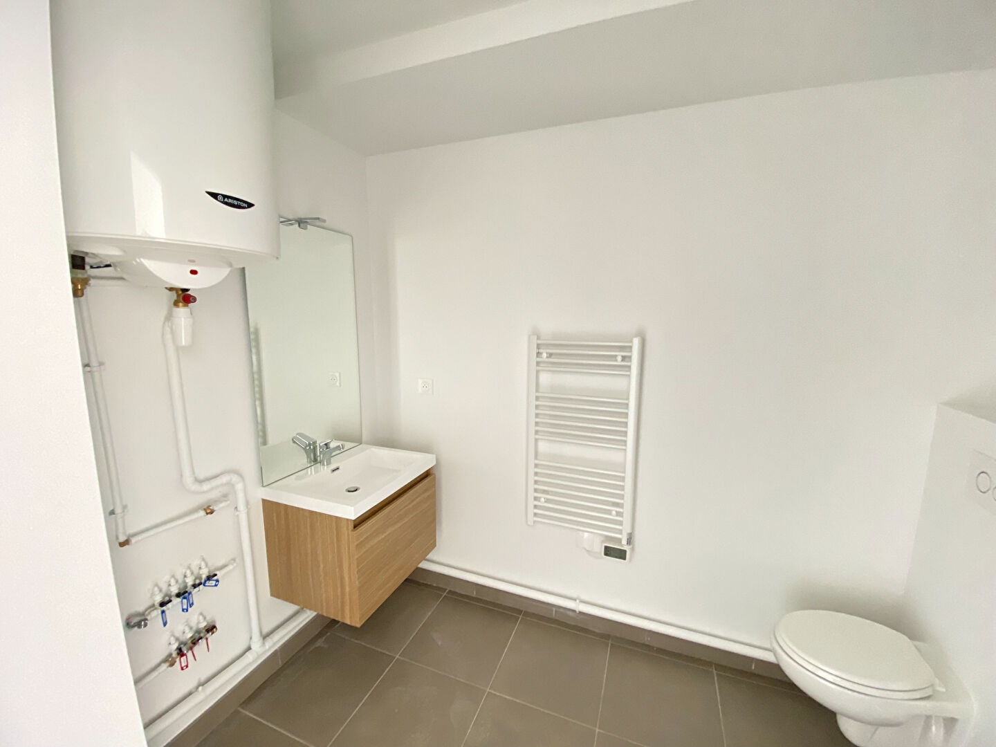 Appartement 1 pièces à Reims - photo 3