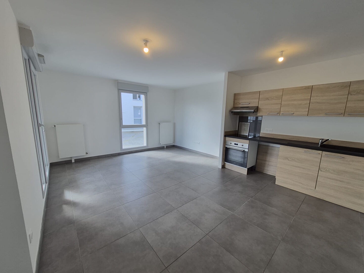 Appartement 3 pièces à Bezannes - photo 1
