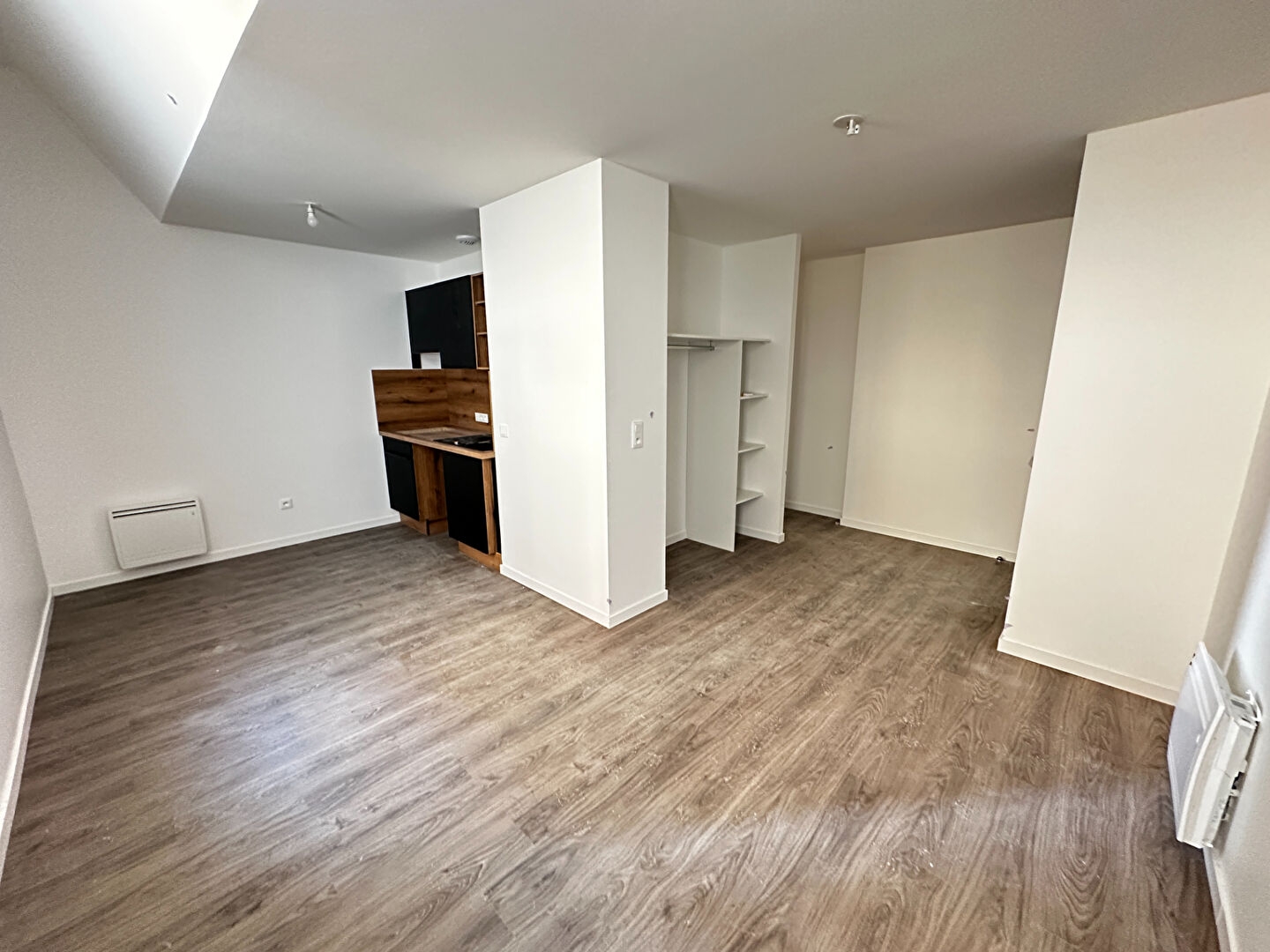 Appartement 1 pièces à Reims - photo 2