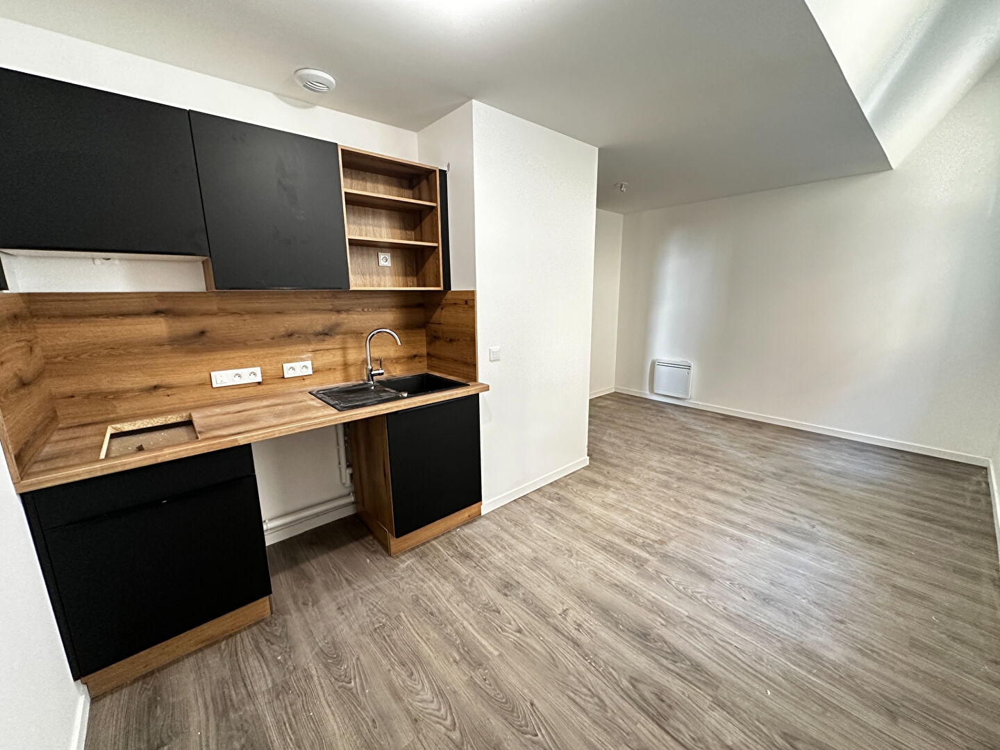 Appartement 1 pièces à Reims - photo 3