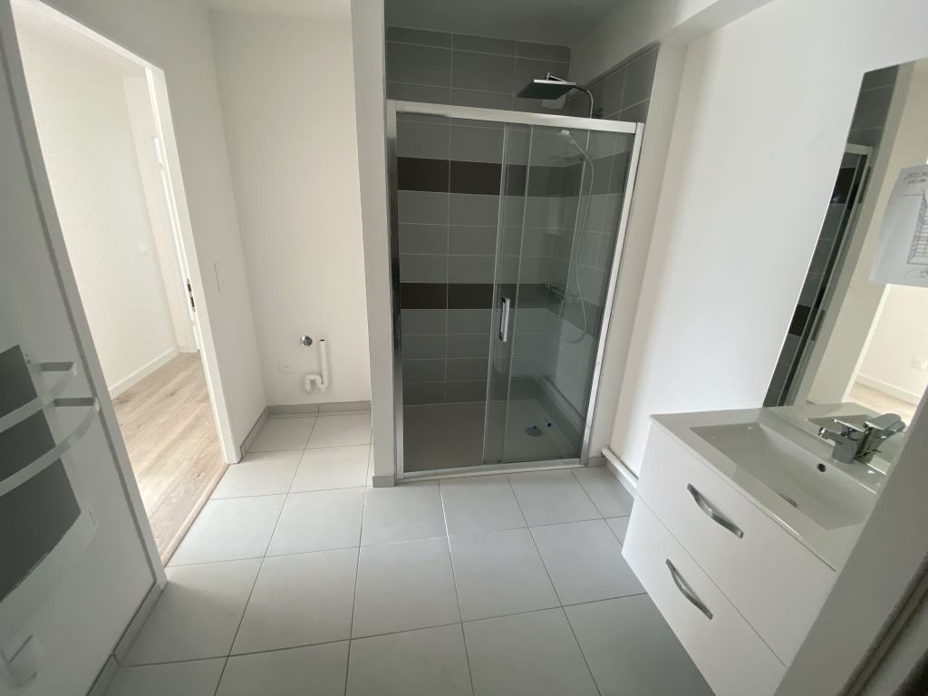 Appartement 3 pièces à Reims - photo 4