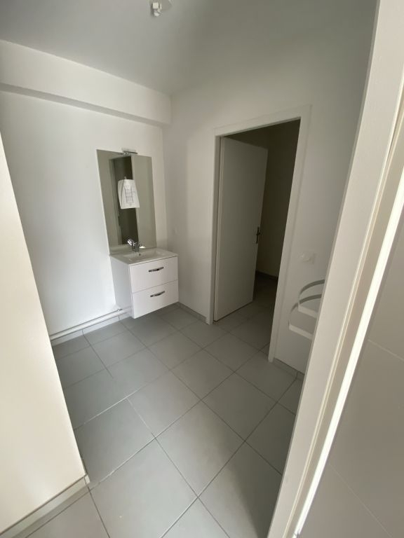 Appartement 3 pièces à Reims - photo 5