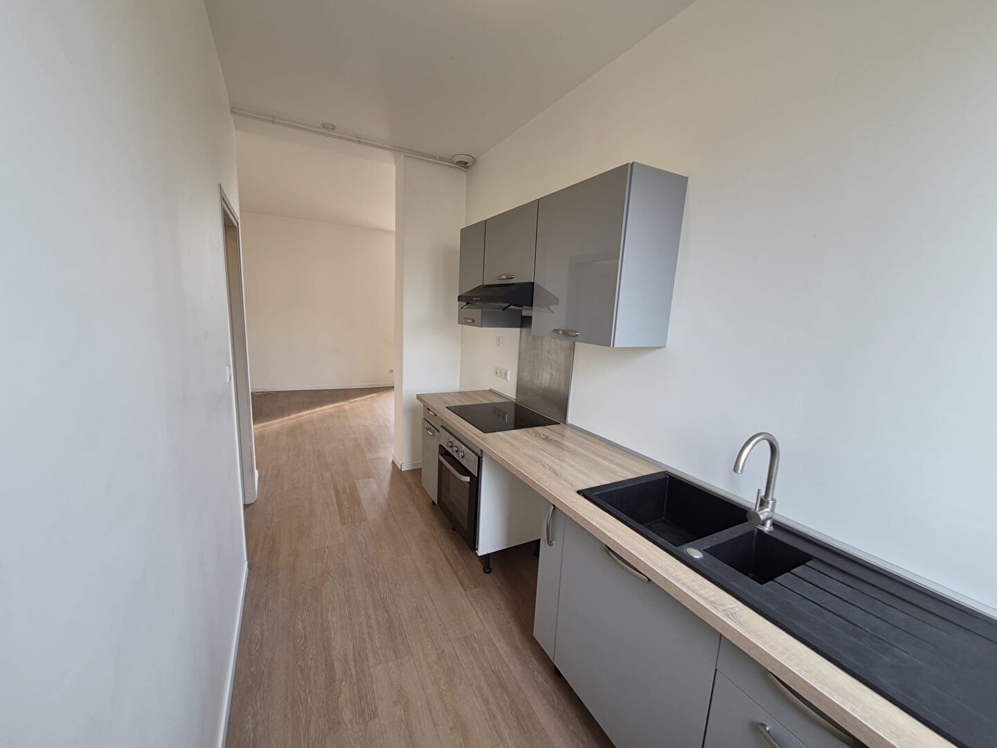 Appartement 3 pièces à Reims - photo 2