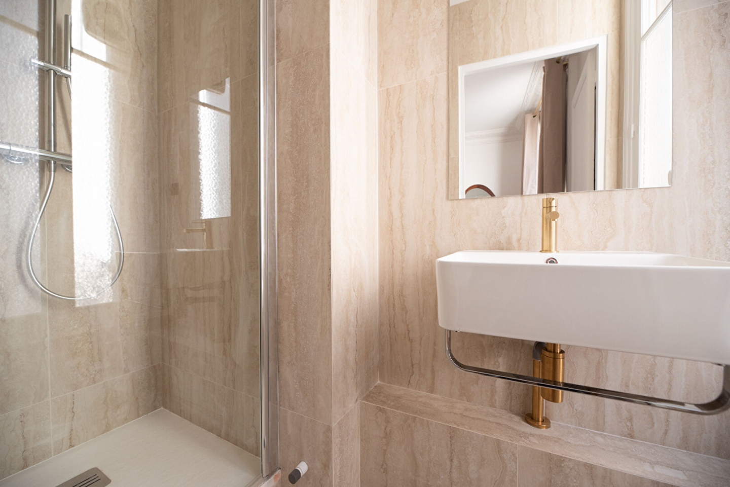  Appartement Reims 4 pièce(s) 94.56 m2 - photo 6