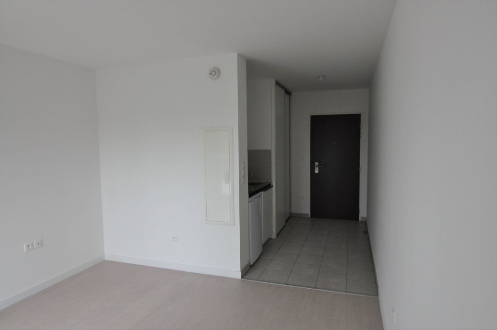 Appartement 1 pièces à Reims - photo 2