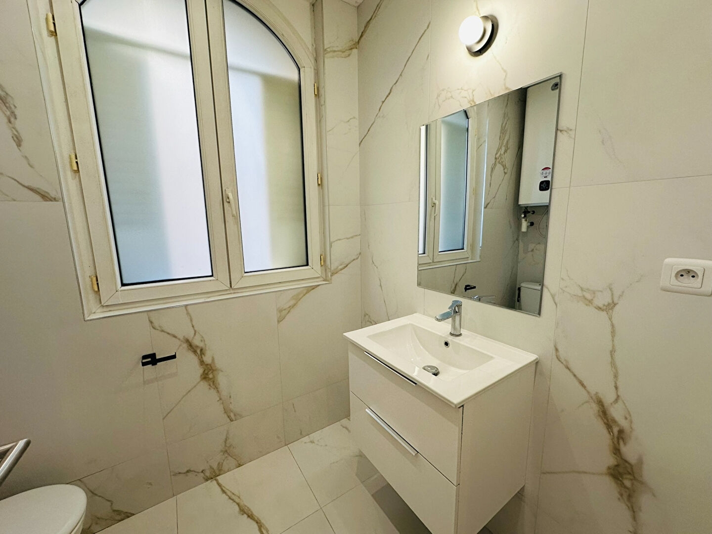 Appartement 1 pièces à Reims - photo 4