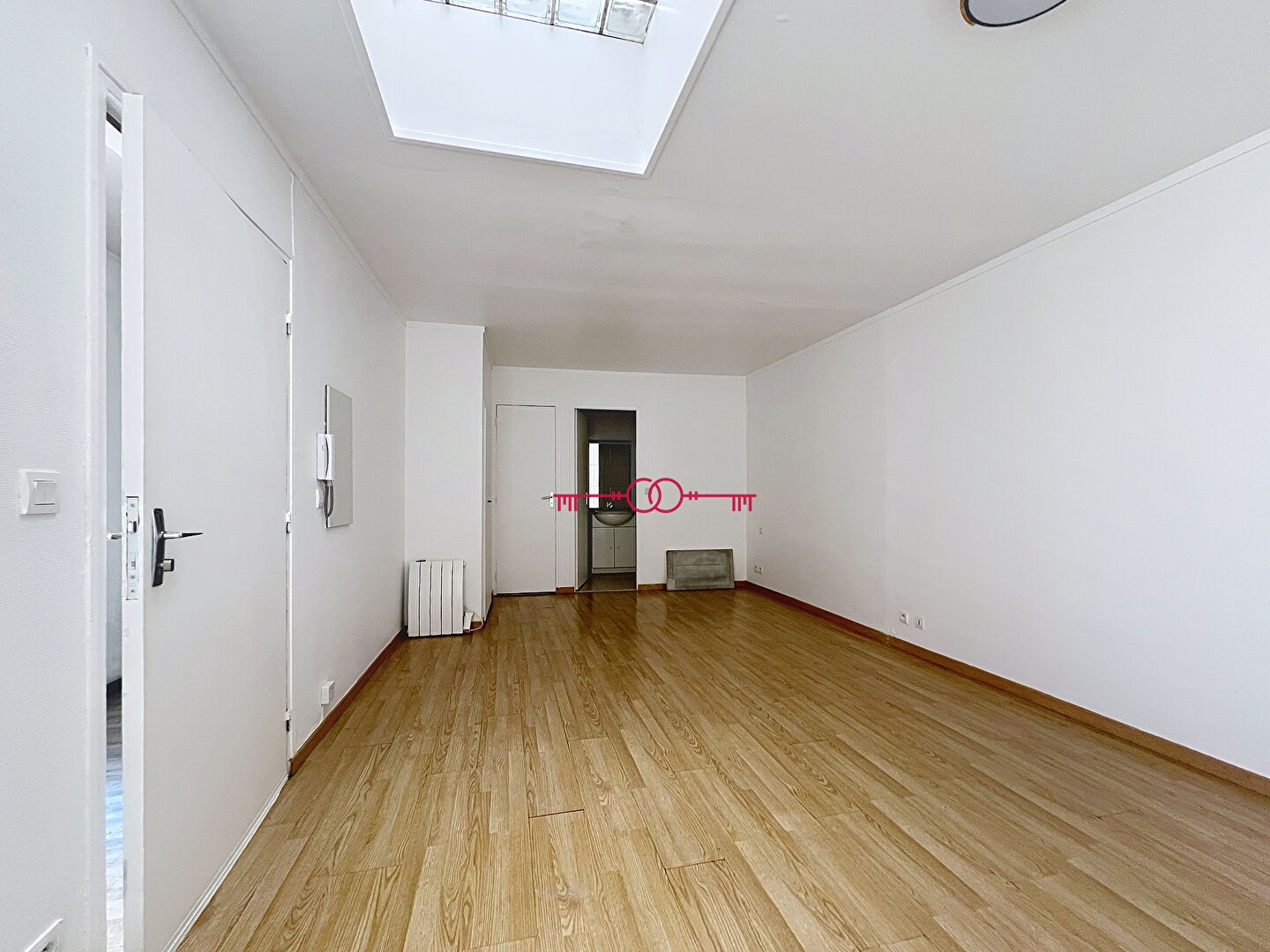  Appartement Reims 1 pièce(s) 30 m2 - photo 1