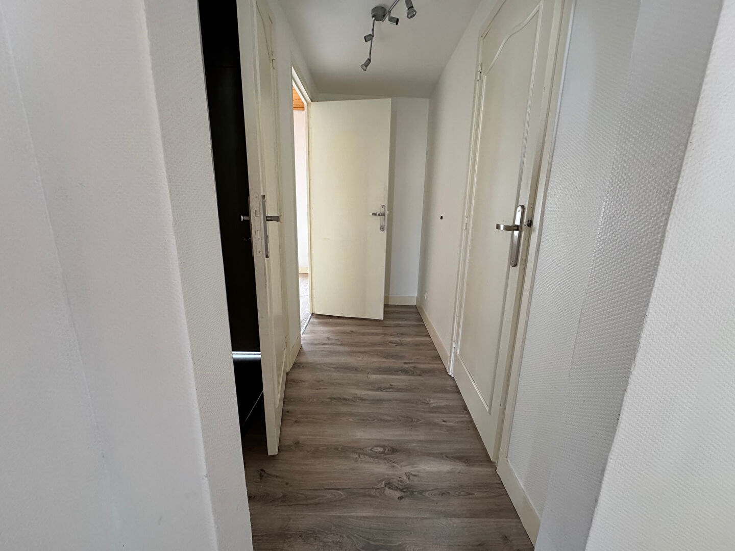 Appartement 3 pièces à Reims - photo 5