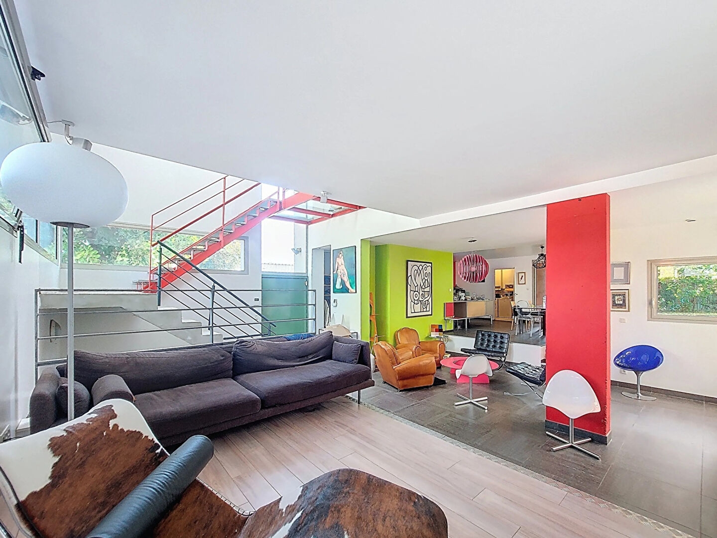  À TINQUEUX  (51430) - Maison atypique avec piscine, jardin et 5 chambres : - photo 4