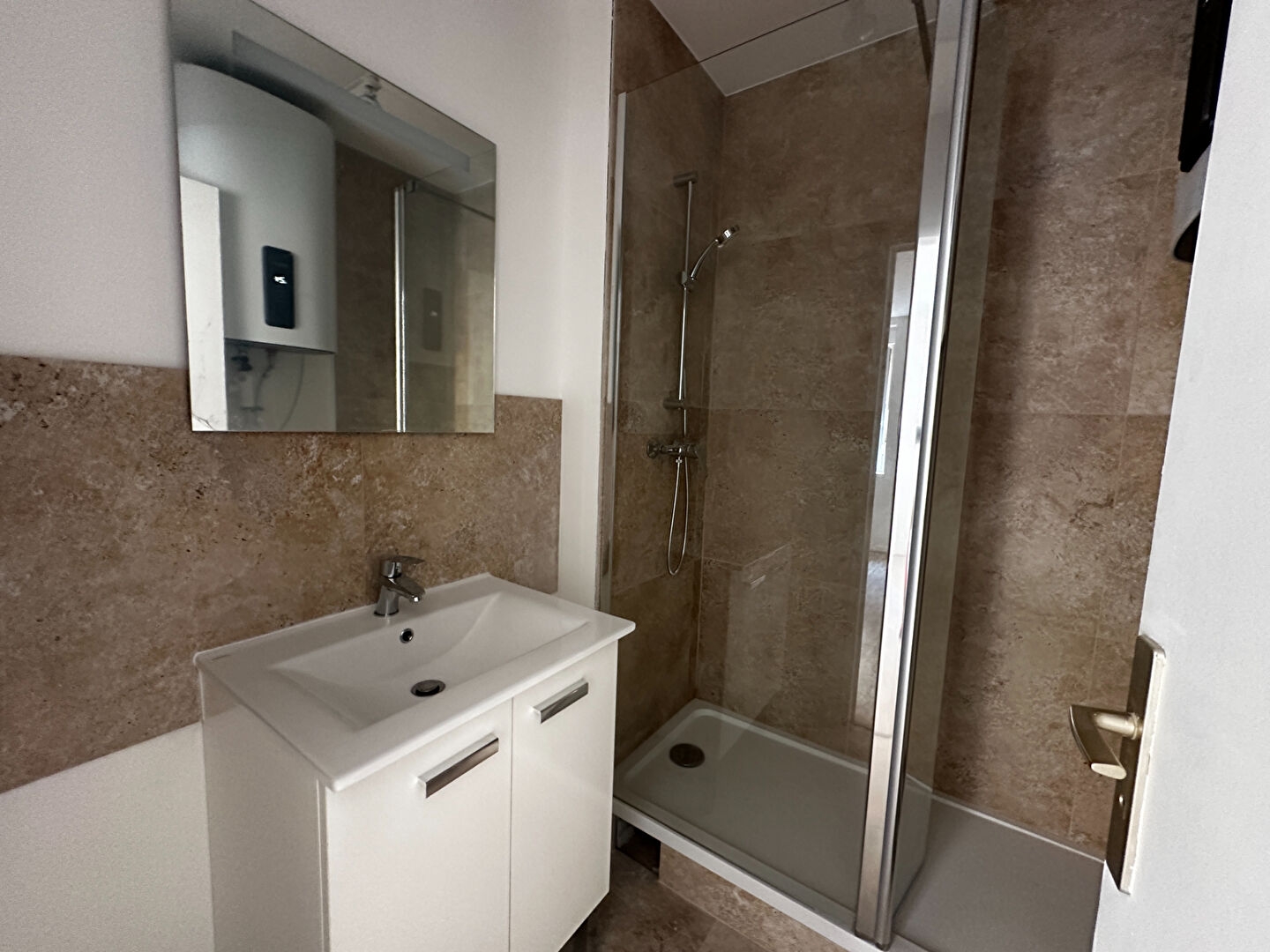 Appartement 1 pièces à Reims - photo 3
