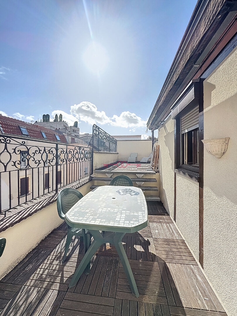  A VENDRE - APPARTEMENT T2 TERRASSE - CENTRE VILLE REIMS - photo 5