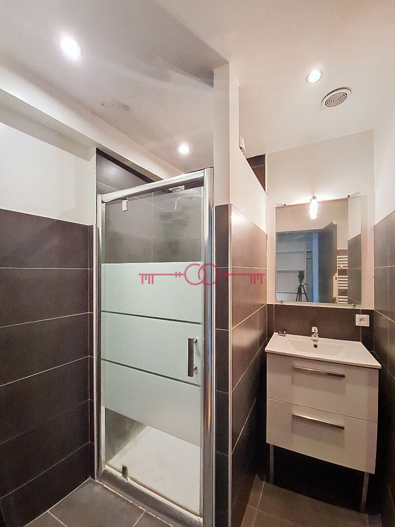 Appartement 3 pièces à Chalons en champagne - photo 7