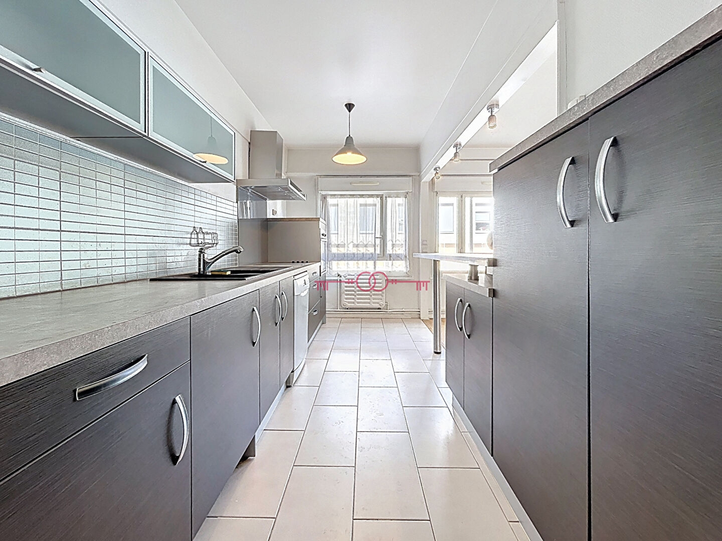 Appartement 4 pièces à Reims - photo 2