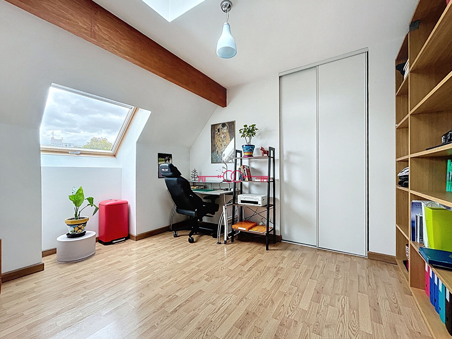  À Reims Courlancy / Martin Peller - Appartement 3 pièces et dernier étage avec ascenseur - photo 4