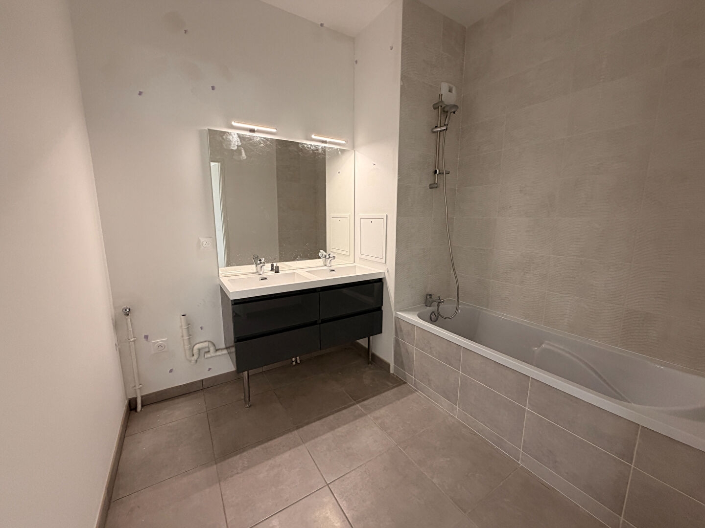 Appartement 5 pièces à Bezannes - photo 12