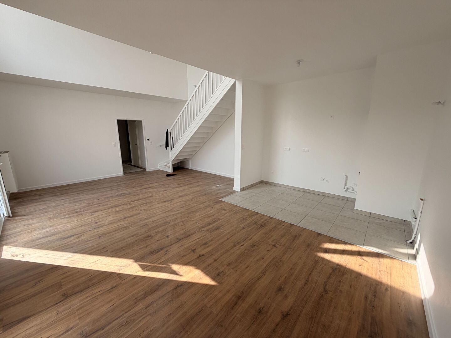 Appartement 5 pièces à Bezannes - photo 3