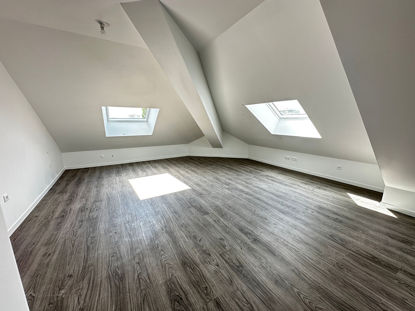 Appartement 1 pièces à Reims - photo 2