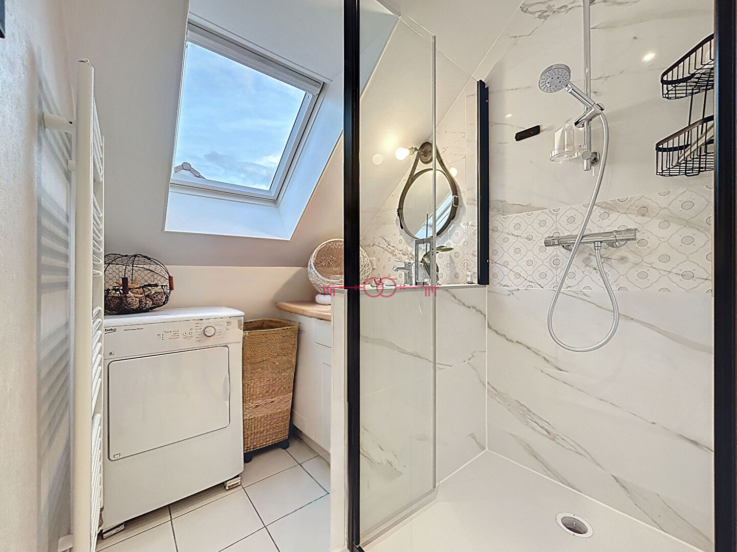  À VENDRE - MAISON DE TYPE 5 - À TINQUEUX - photo 11