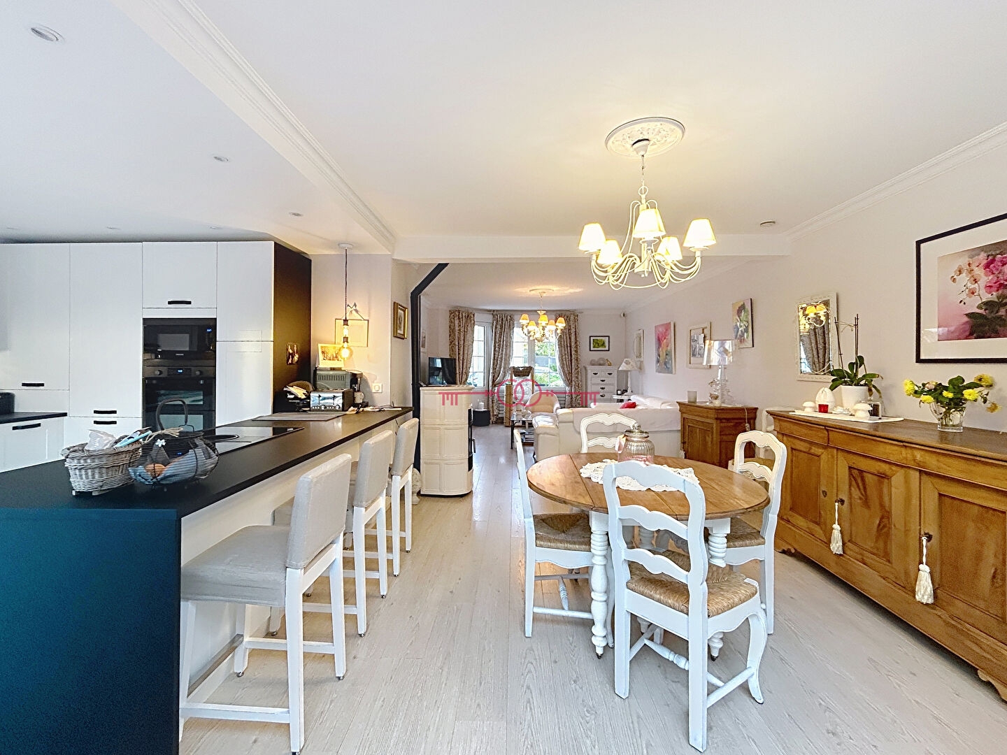  À VENDRE - MAISON DE TYPE 5 - À TINQUEUX - photo 7