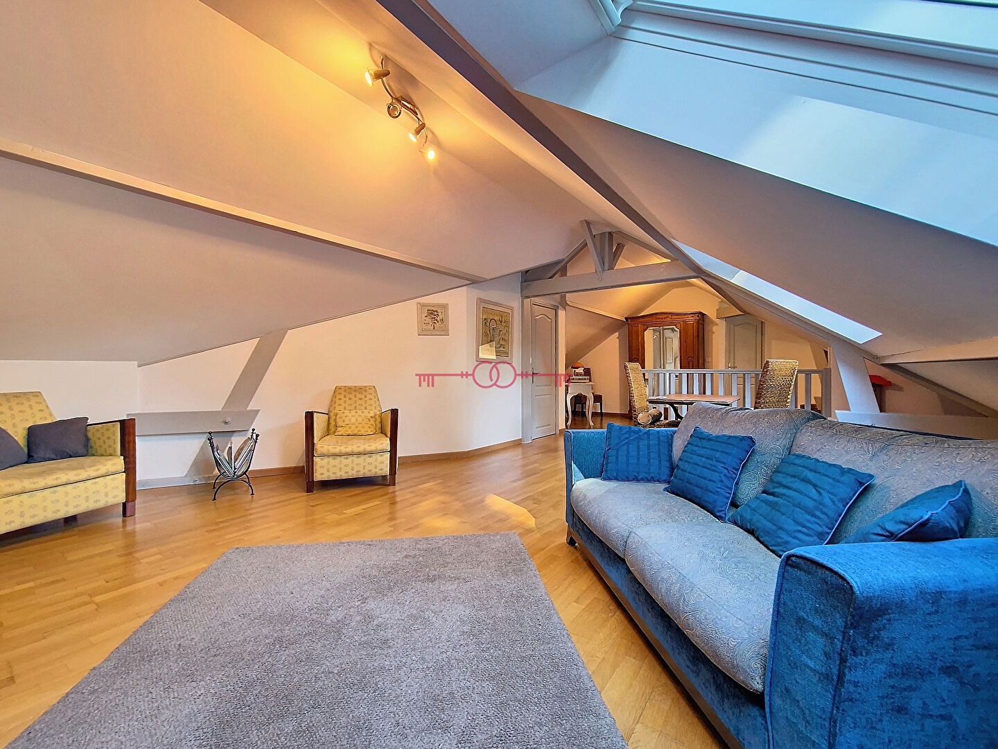  Gueux - Maison Familiale - 6 chambres - photo 13