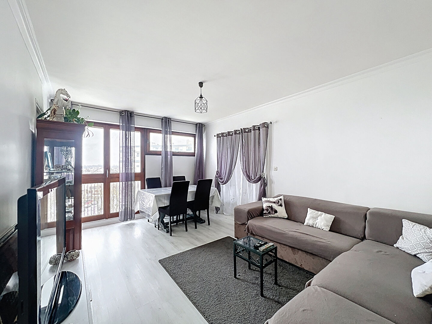  Appartement Chalons En Champagne 3 pièce(s) 59 m2 - photo 1