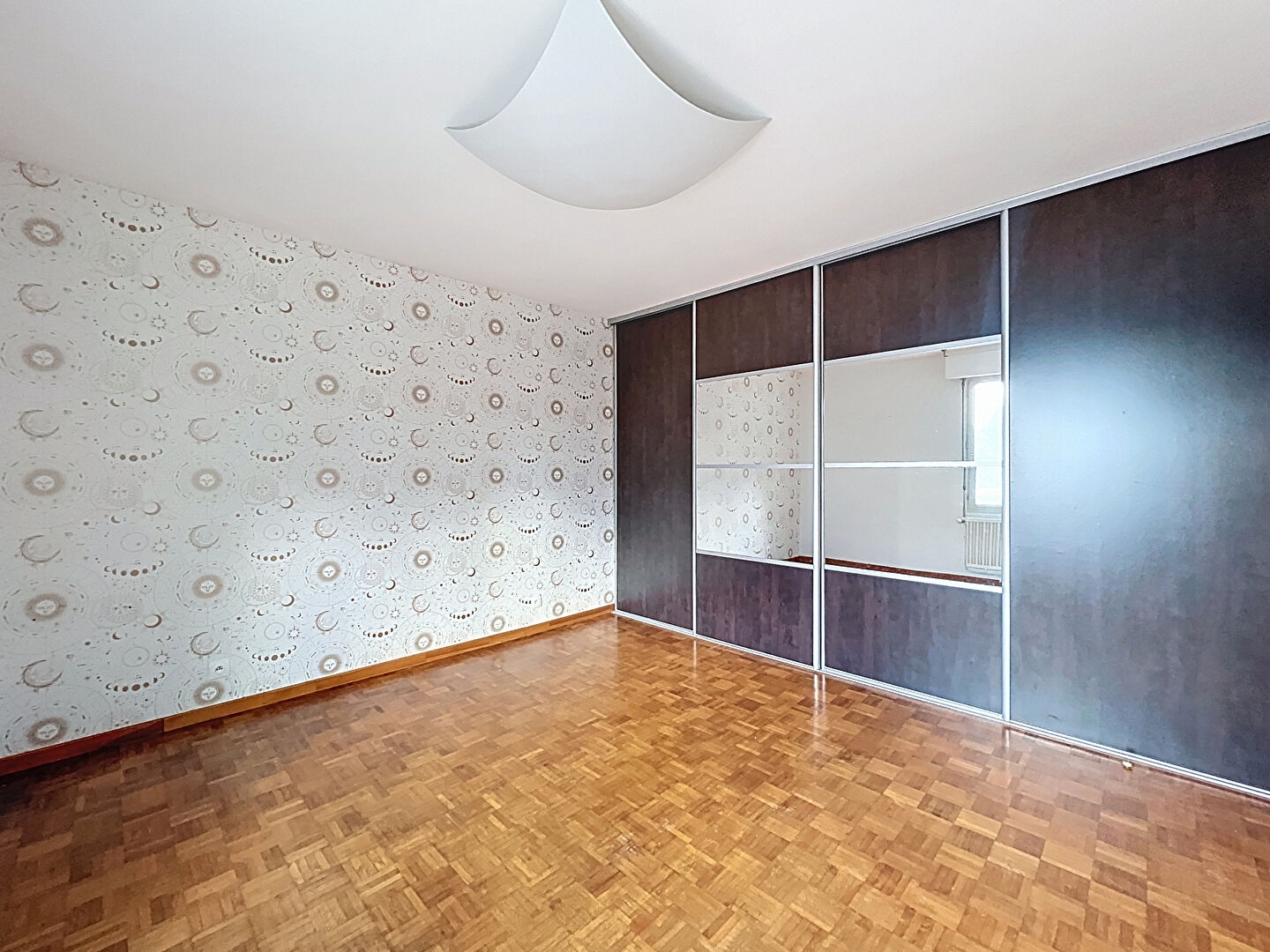 Appartement 4 pièces à Chalons en champagne - photo 9