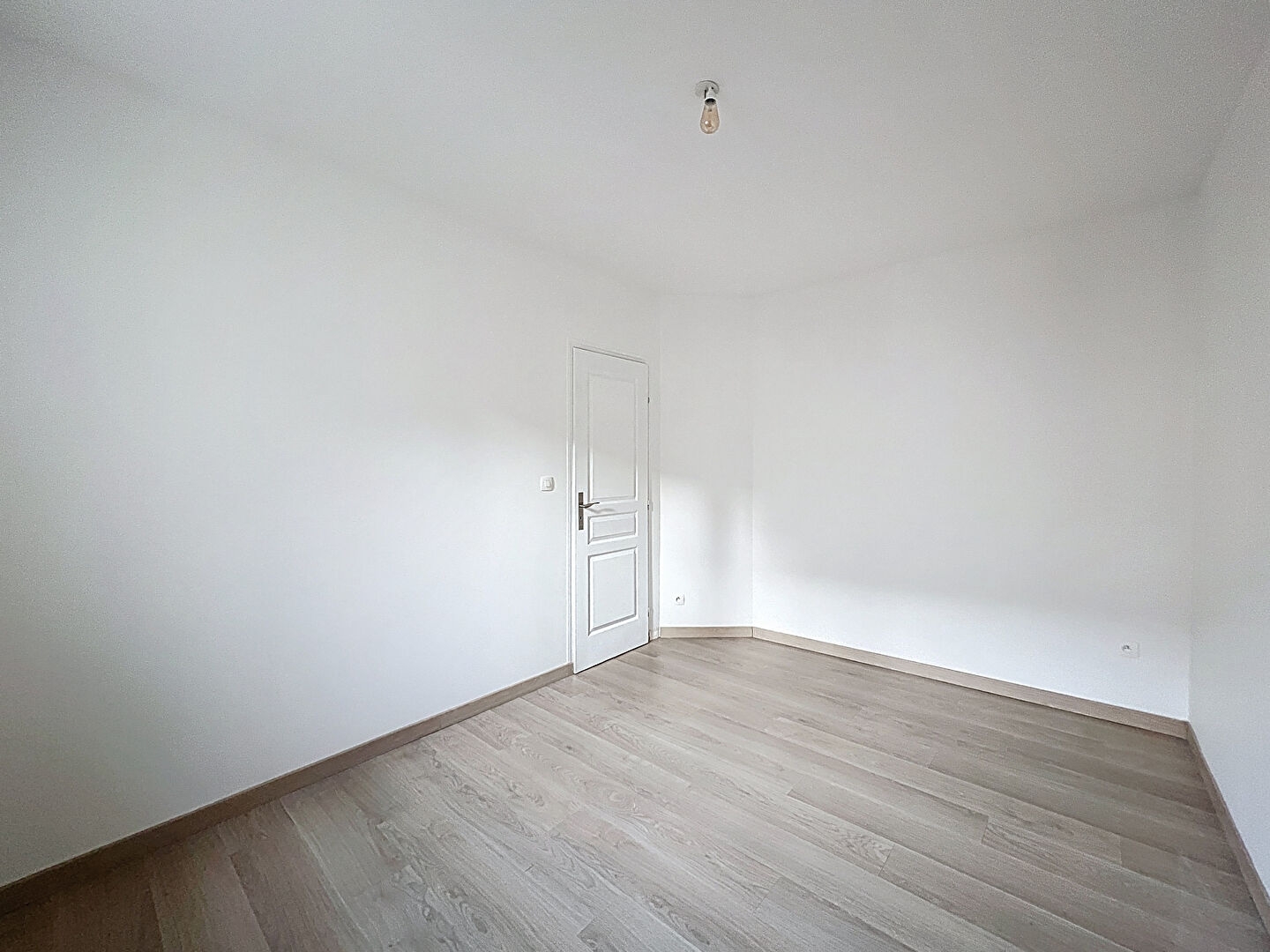  Appartement Chalons En Champagne 4 pièces 74 m2 - photo 4