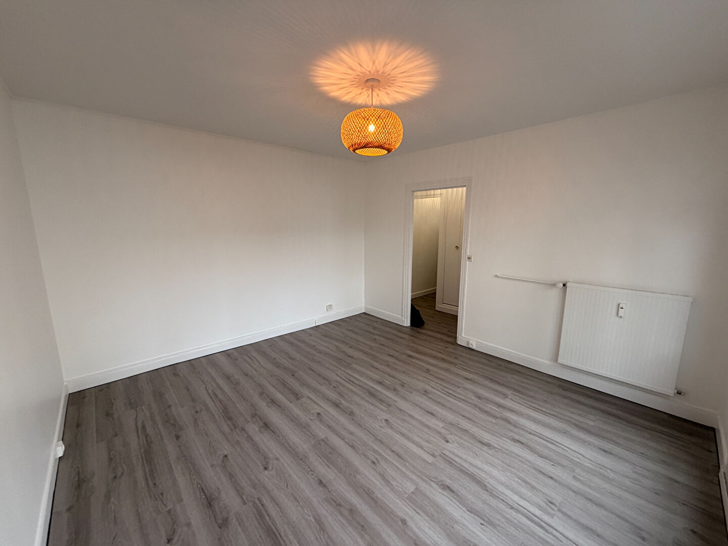  Appartement 1 pièce 30.55m2 - photo 2