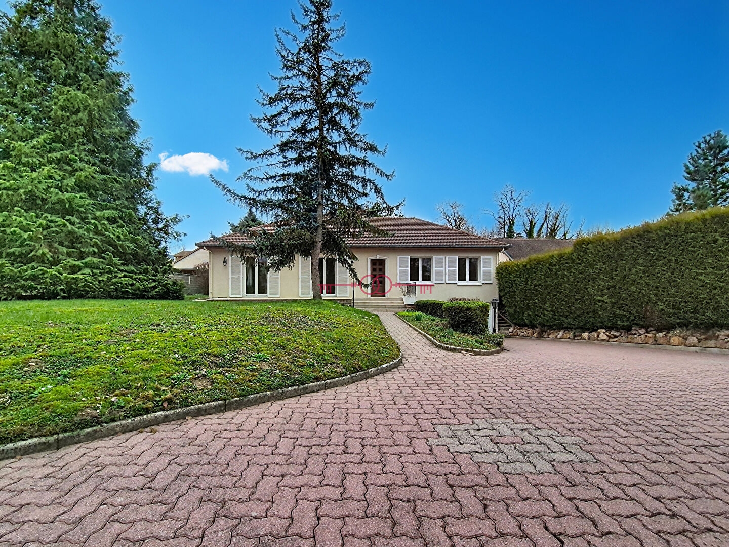 Maison 7 pièces à Saint etienne au temple - photo 1