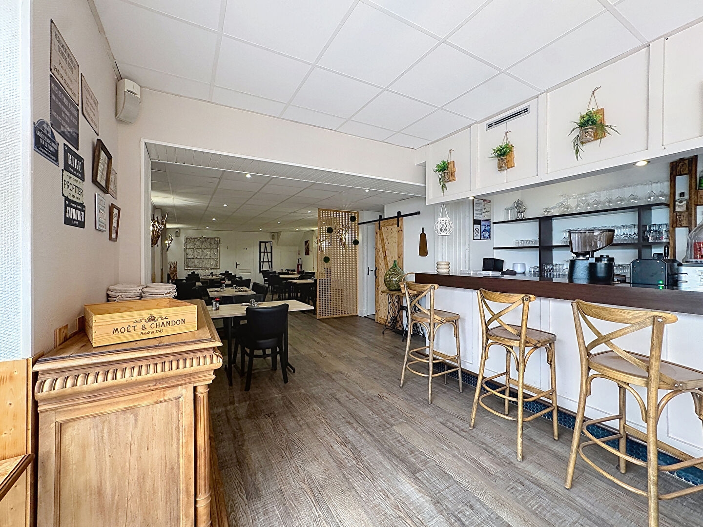 Fonds de commerce 5 pièces à Muizon - photo 8