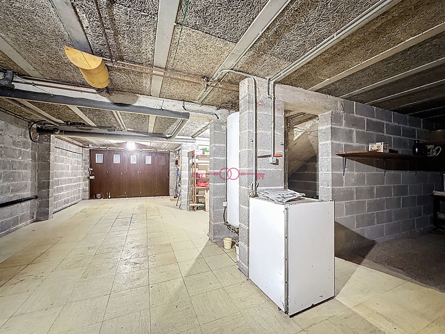 Maison 6 pièces à La neuville au pont - photo 9