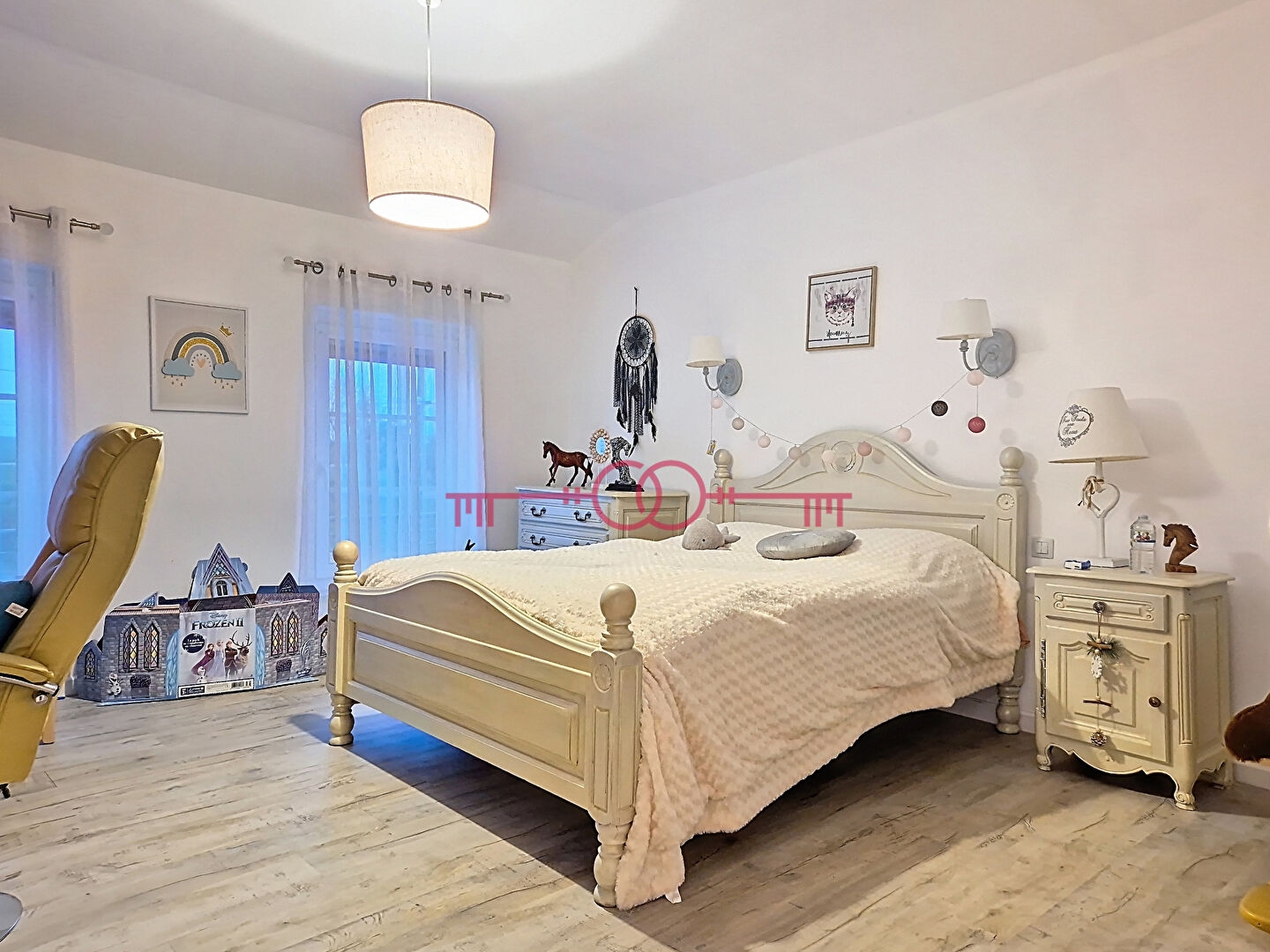 Maison 10 pièces à Courtisols - photo 11