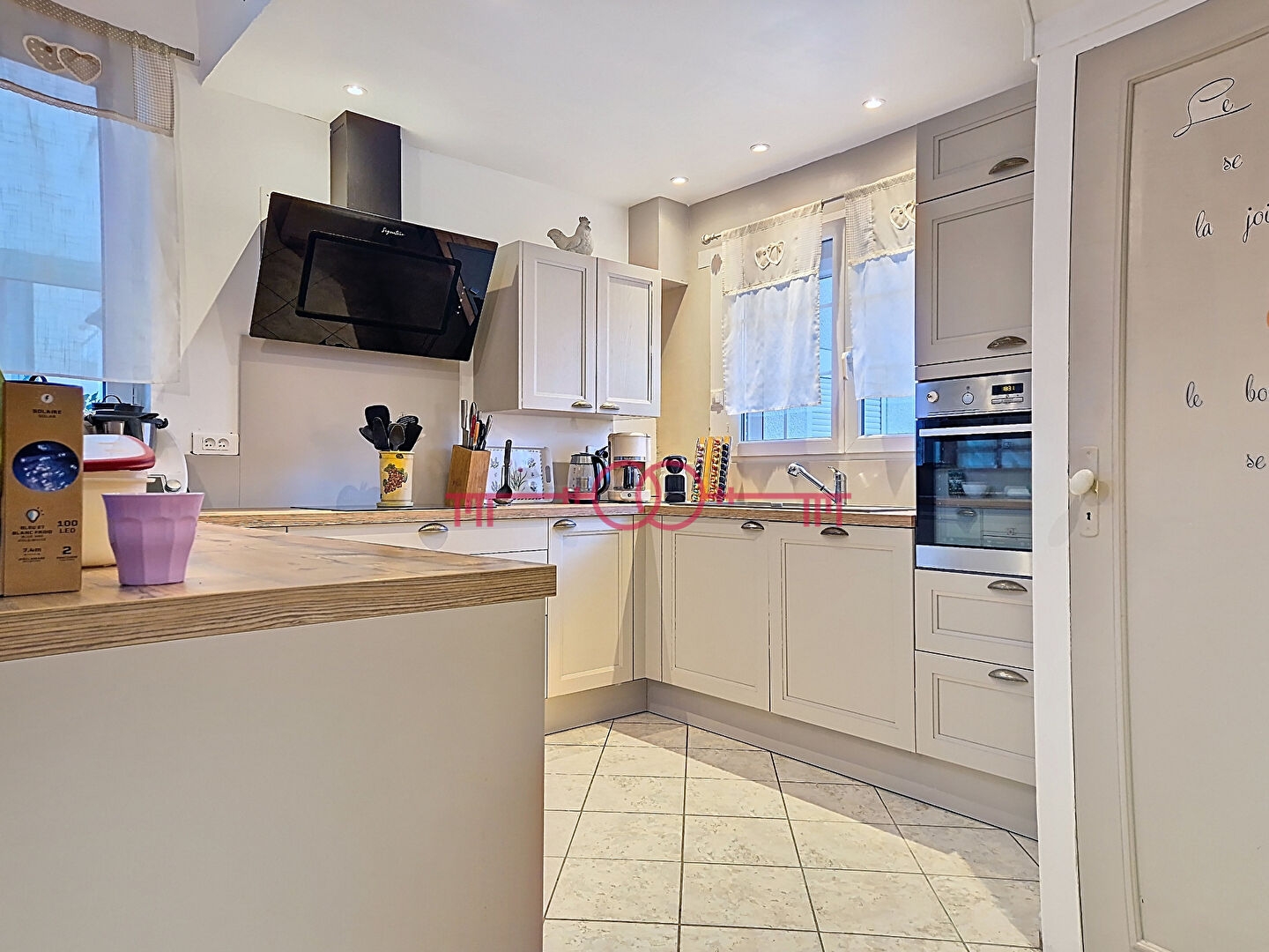 Maison 10 pièces à Courtisols - photo 5