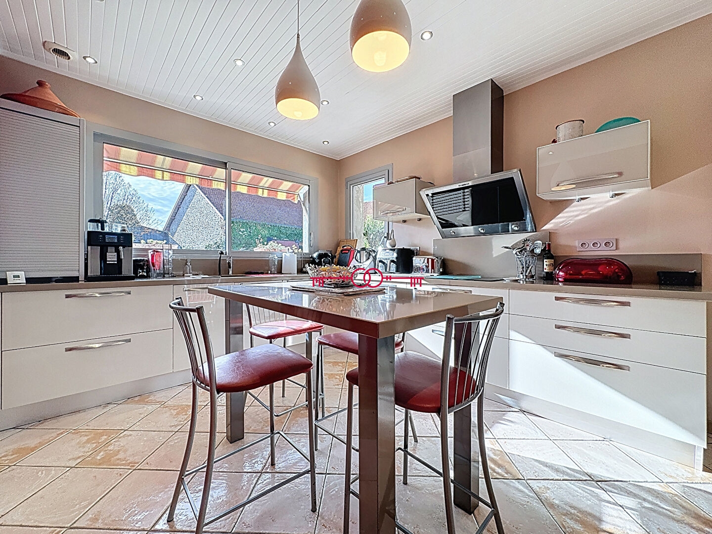 Maison 7 pièces à Lavannes - photo 2