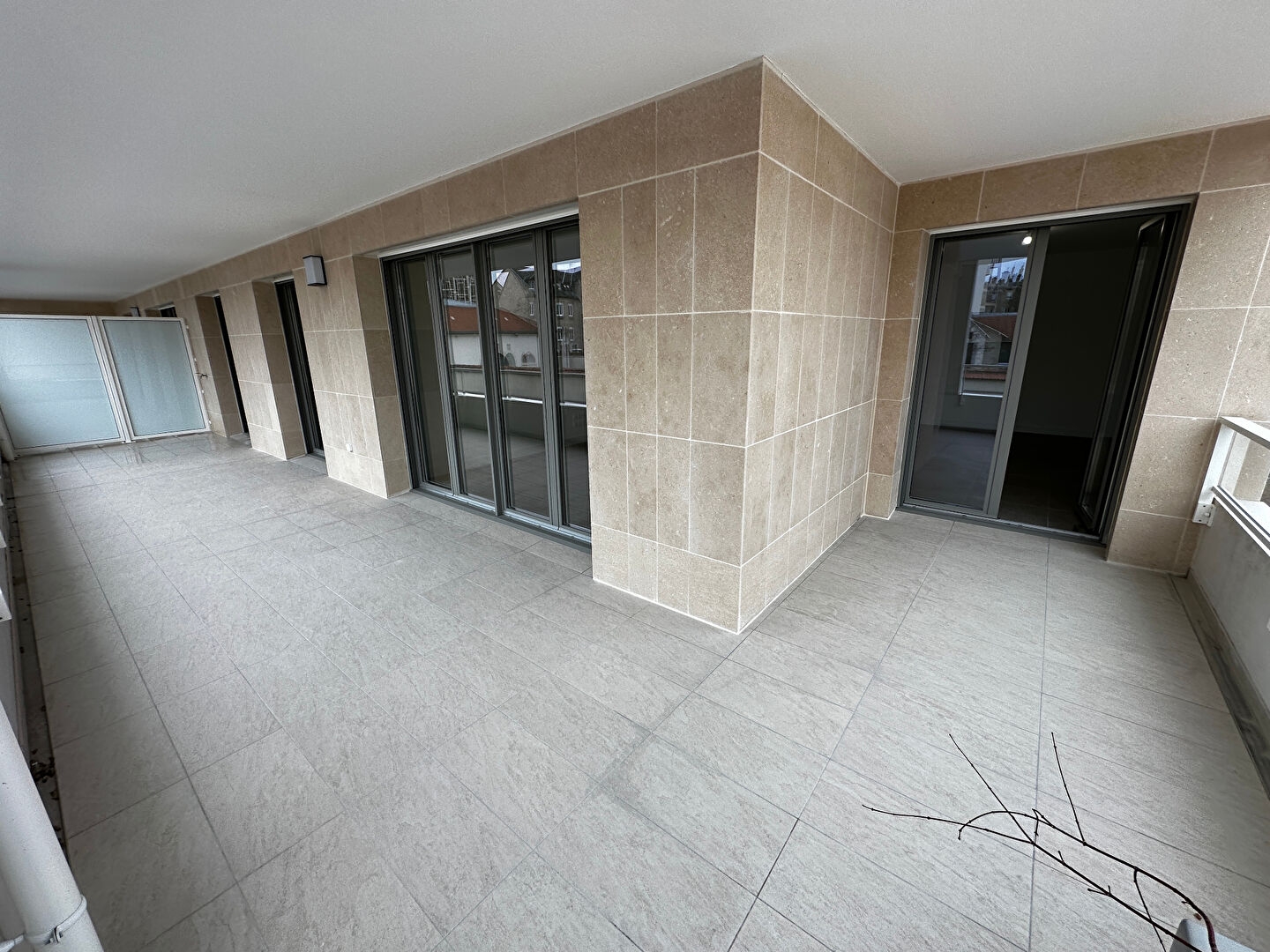 Appartement 3 pièces à Reims - photo 2