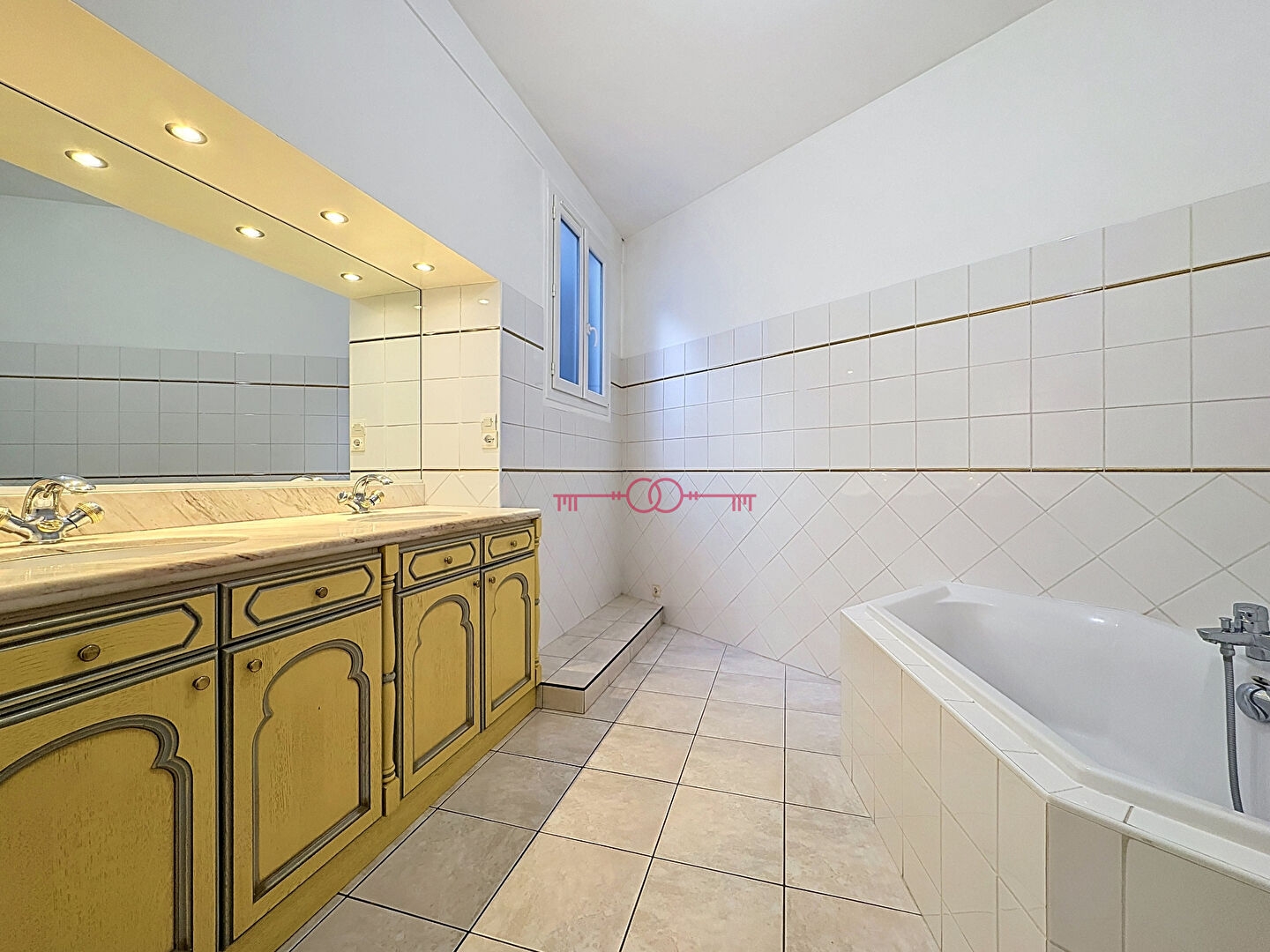 Appartement 4 pièces à Reims - photo 10