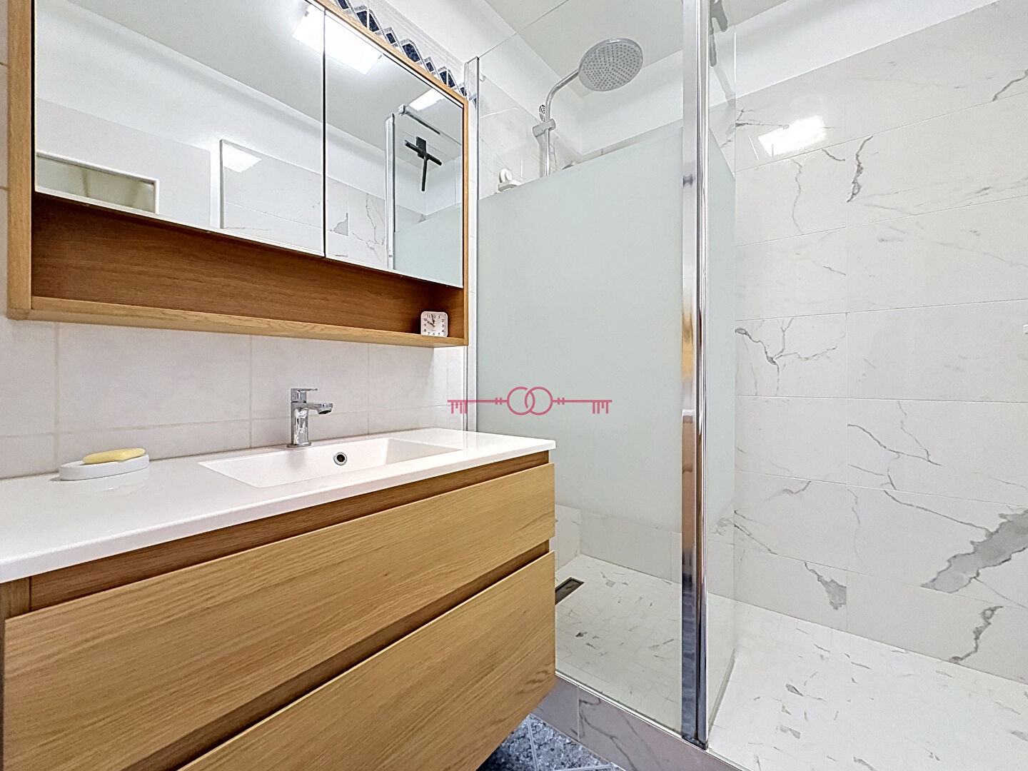 Appartement 4 pièces à Reims - photo 4
