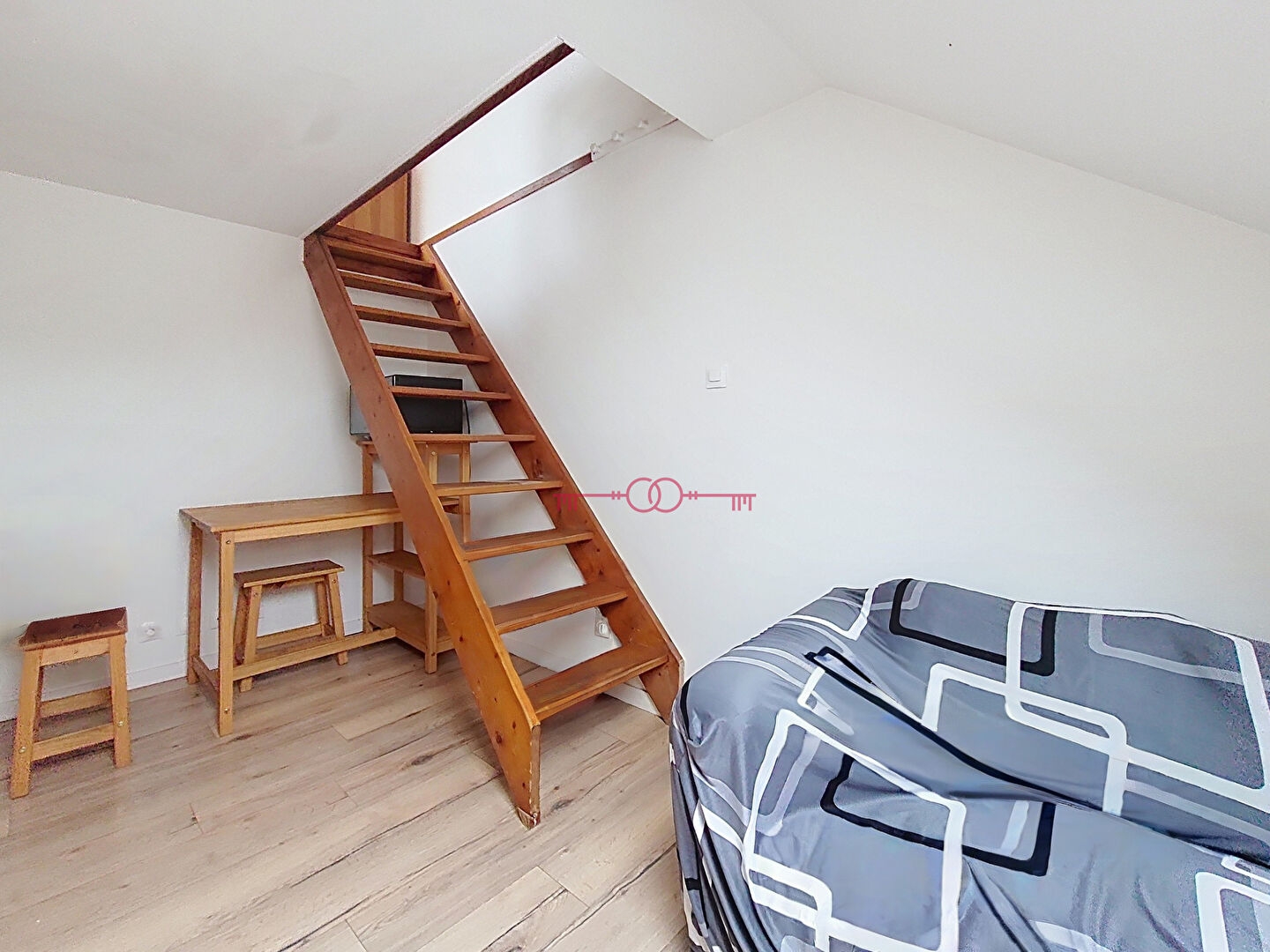 Appartement 1 pièces à Reims - photo 4