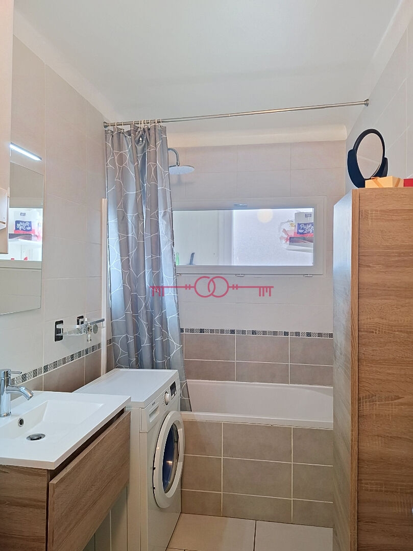 Appartement 3 pièces à Chalons en champagne - photo 5