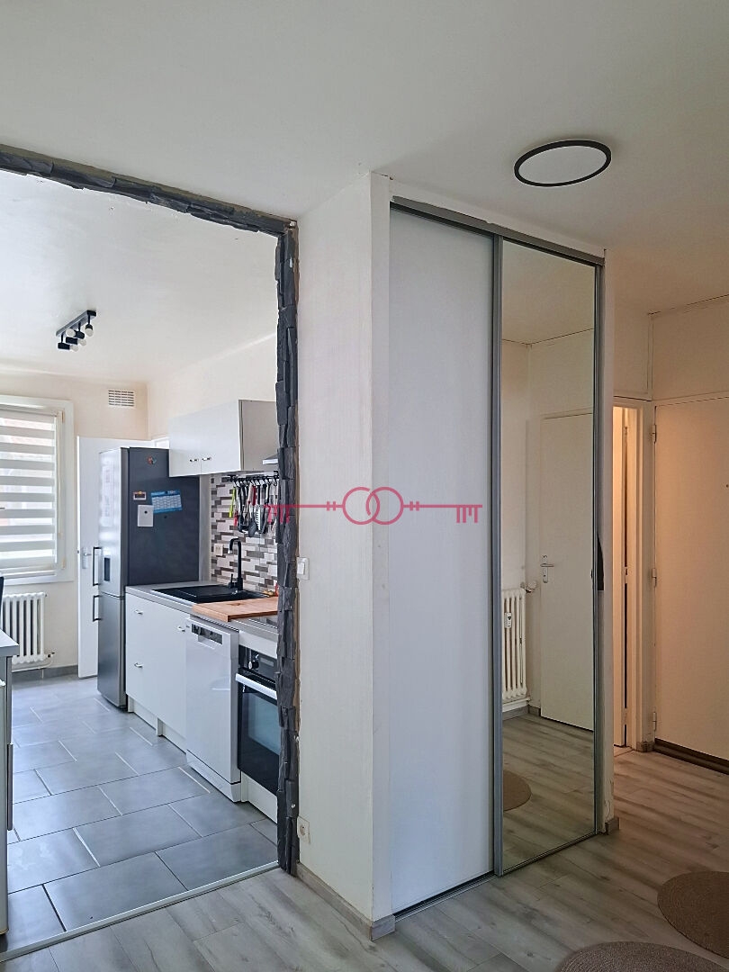 Appartement 3 pièces à Chalons en champagne - photo 6