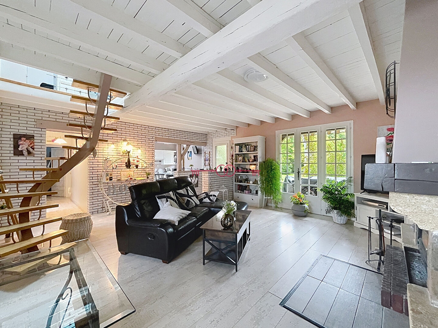 Maison 4 pièces à Ville sur tourbe - photo 2