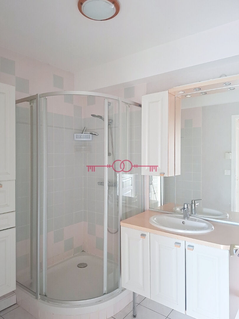 Appartement 3 pièces à Chalons en champagne - photo 5