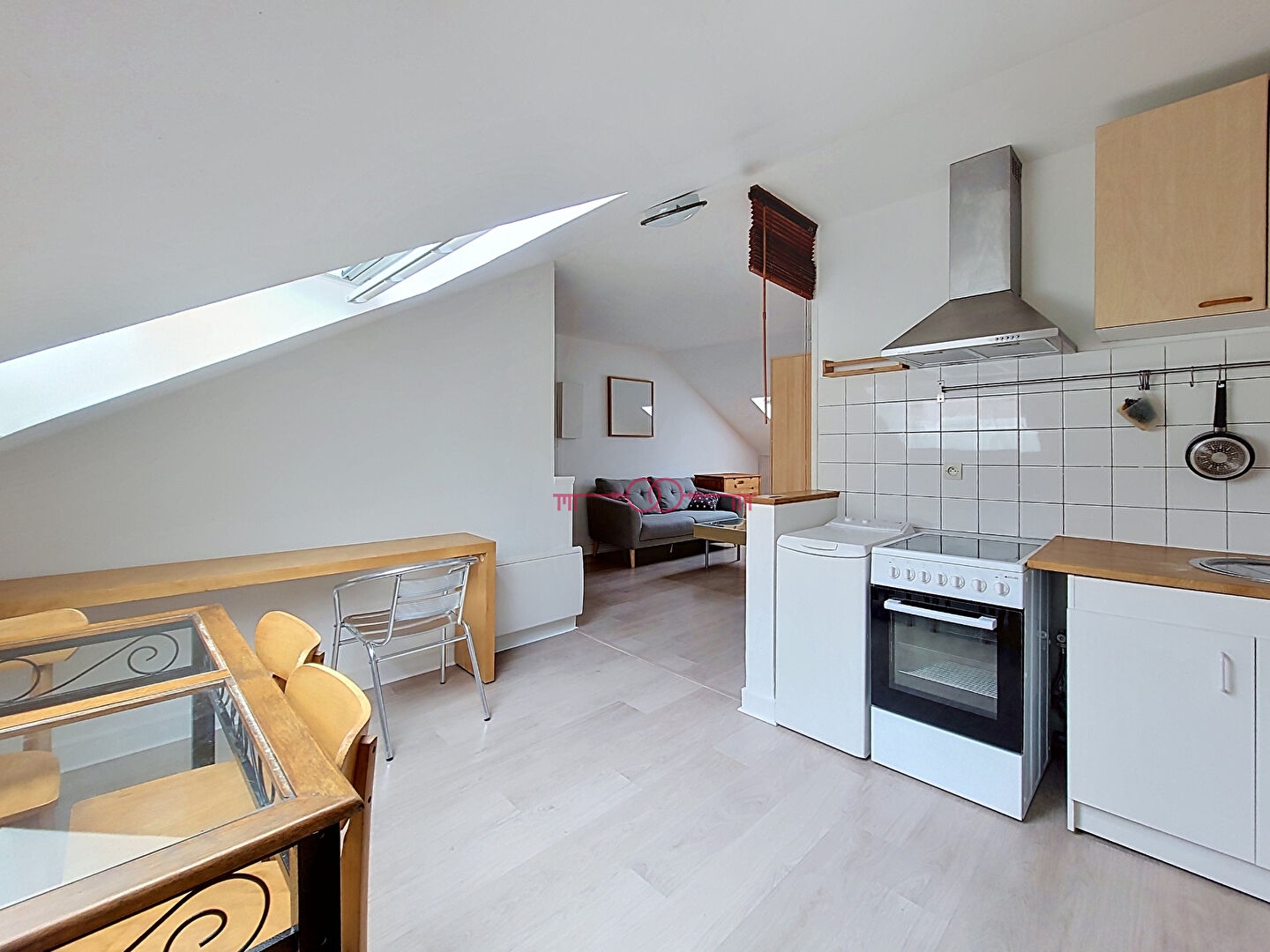 Appartement 1 pièces à Reims - photo 3