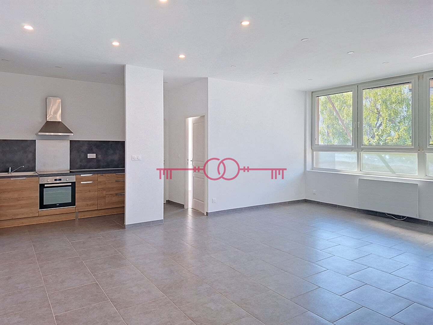 Appartement 5 pièces à Chalons en champagne - photo 1