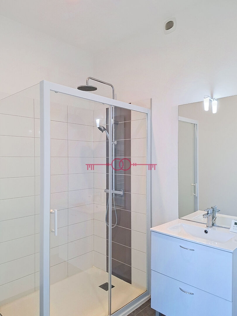 Appartement 5 pièces à Chalons en champagne - photo 7