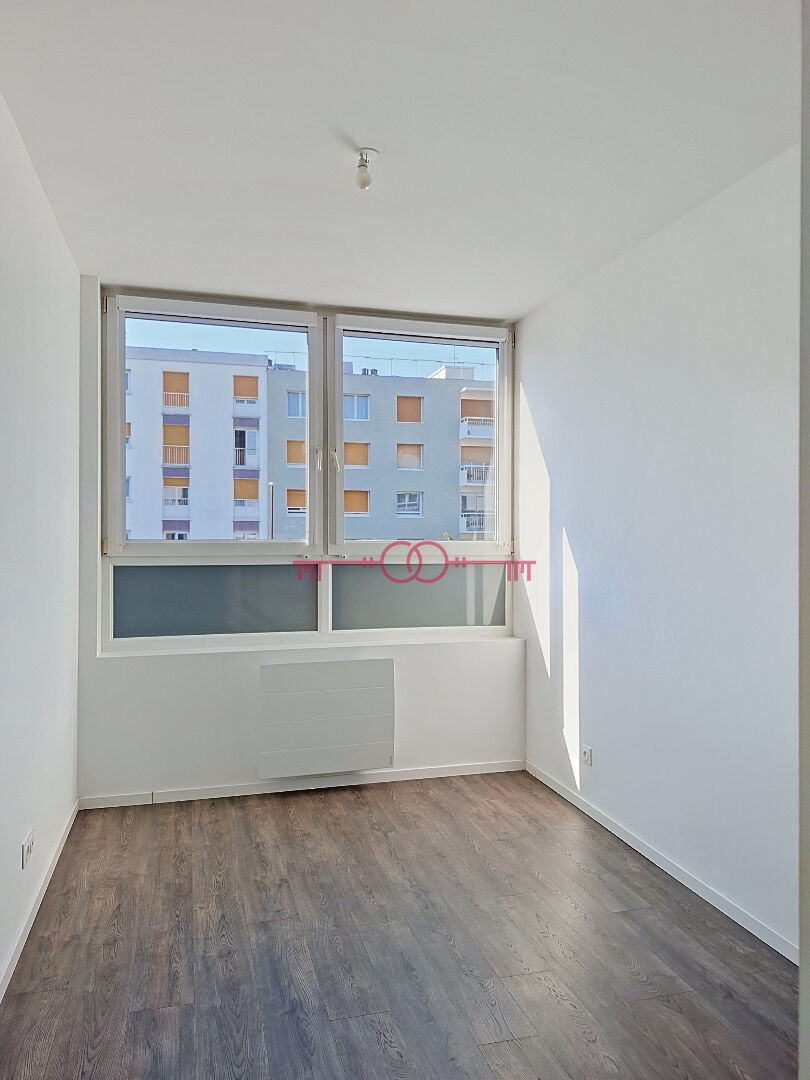 Appartement 5 pièces à Chalons en champagne - photo 9