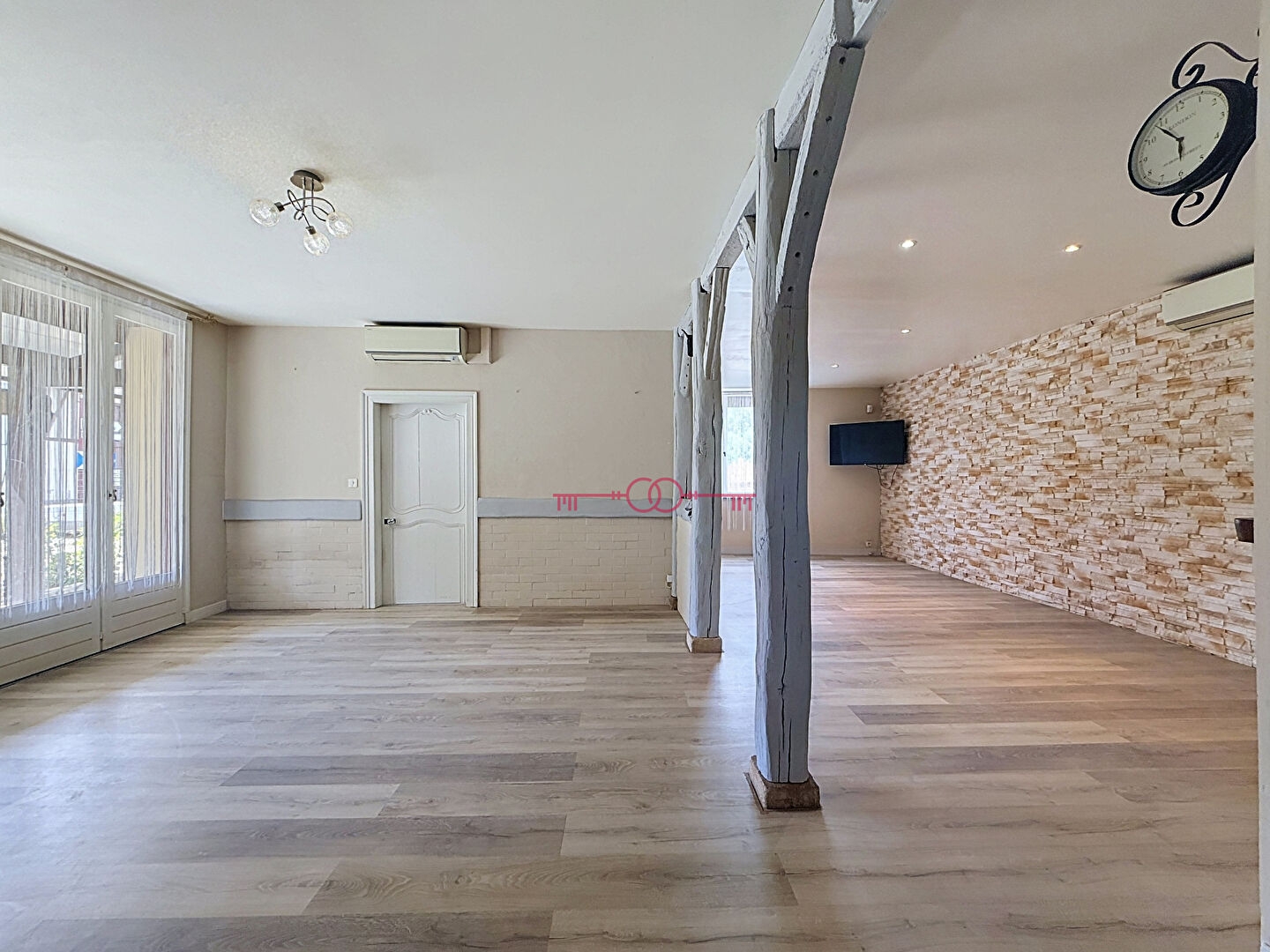Maison 6 pièces à Verrieres - photo 3
