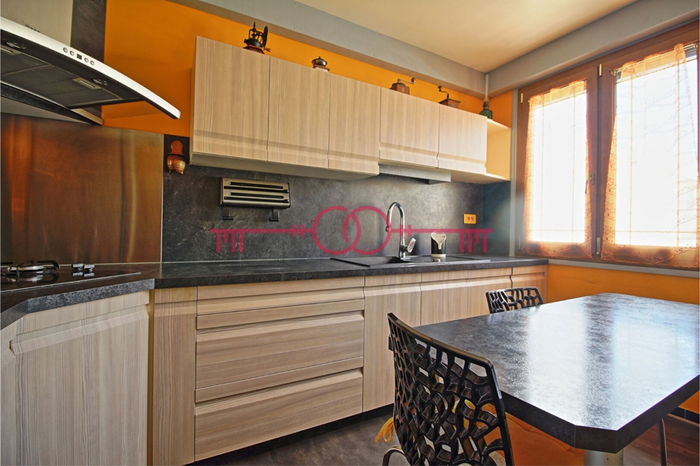 Maison 5 pièces à Fagnieres - photo 4