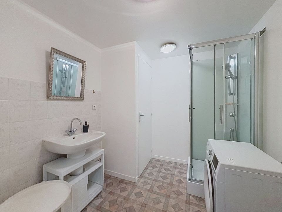 Appartement 3 pièces à Chalons en champagne - photo 6
